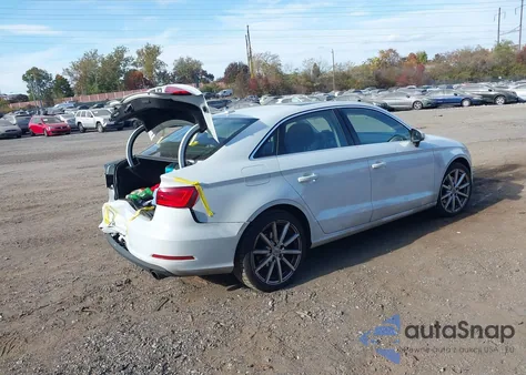 2015 Audi A3 2.0T Premium из США, поврежденный, VIN WAUEFGFF5F1137444